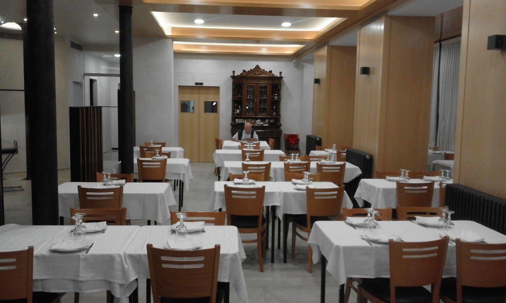 Hotel Sant Antoni Ribes De Freser Zewnętrze zdjęcie